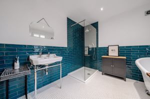 Bathroom angle 2- click for photo gallery